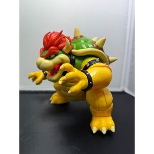 Nintendo The Super Mario Bros. Movie Bowser Figure with Fire Breathing Effect
7"